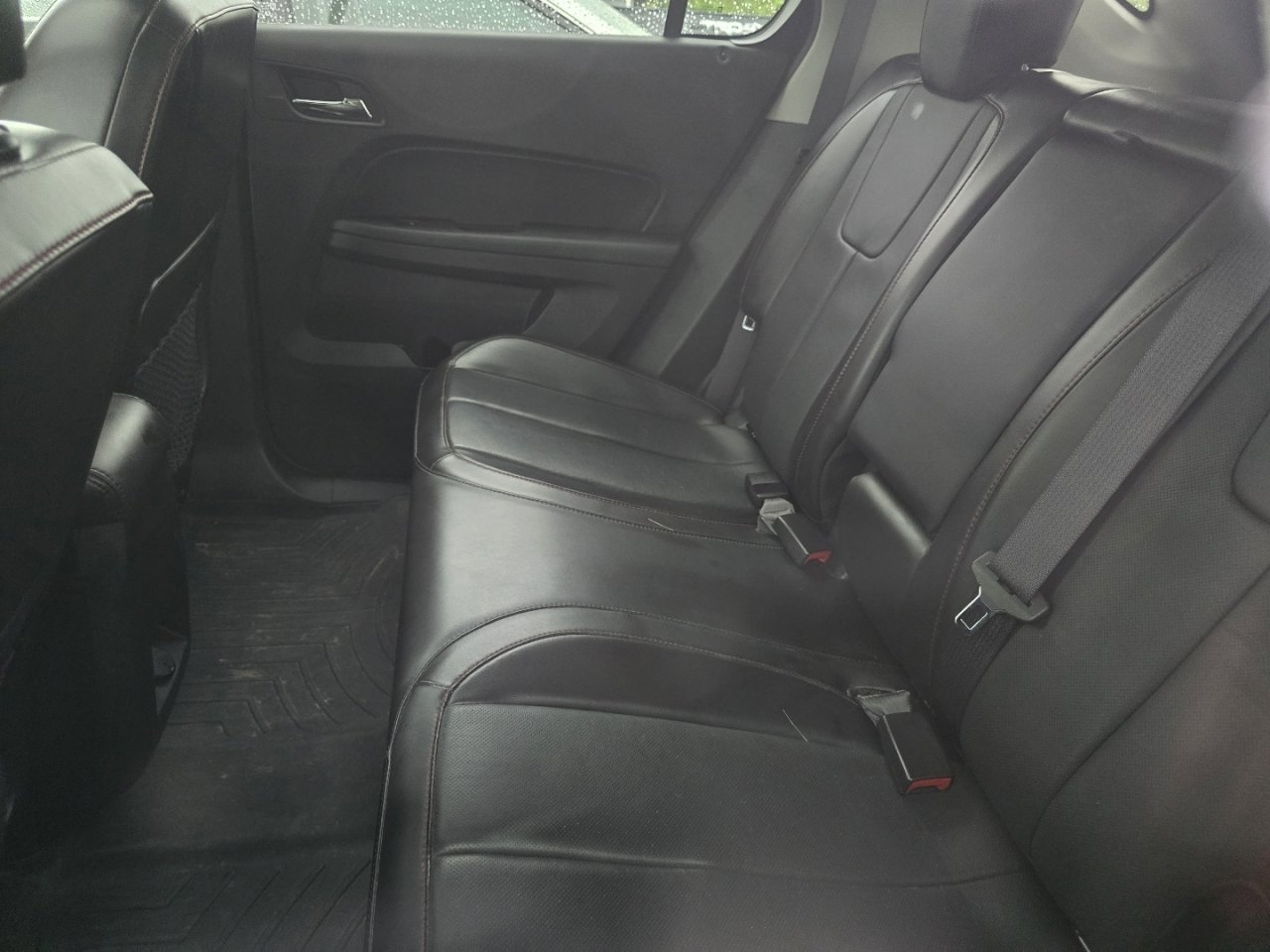 Used 2016 Chevrolet Equinox LTZ w/ Enhanced Convenience Package FWD image 22