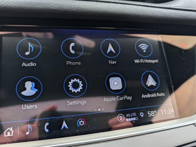 Used 2025 Cadillac XT5 Sportv w/ Technology Package AWD/4WD image 26