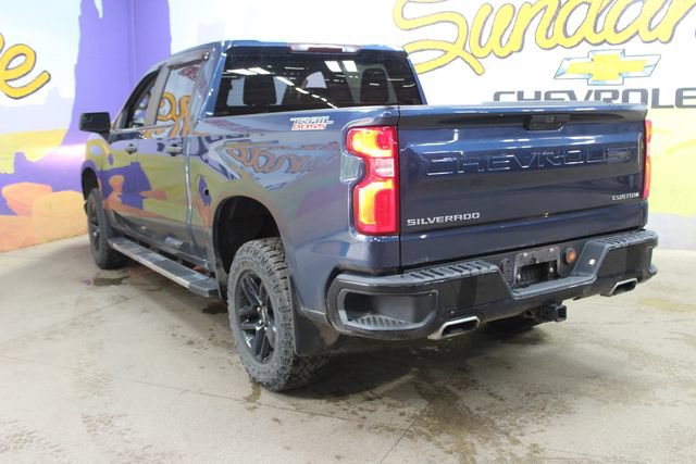 Used 2019 Chevrolet Silverado 1500 Custom Trail Boss w/ Custom Convenience Package AWD/4WD image 6