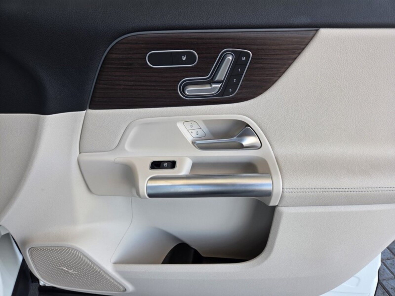 Certified 2026 Mercedes-Benz GLA 250 w/ Exclusive Package image 21