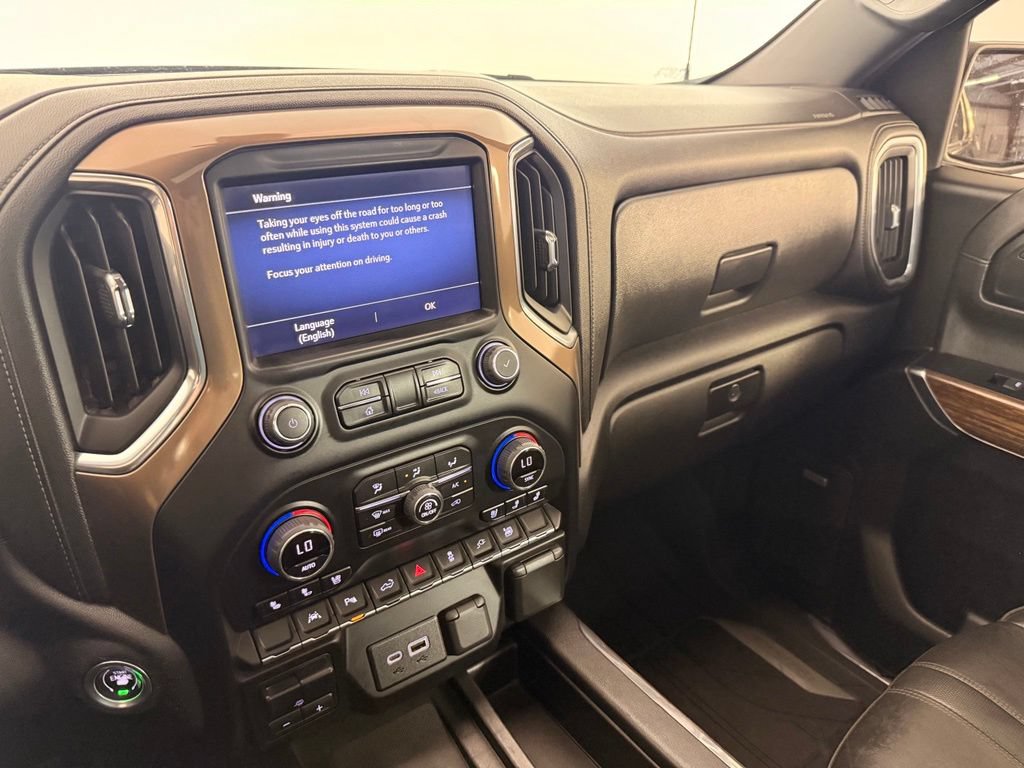 Used 2022 Chevrolet Silverado 1500 High Country AWD/4WD image 36