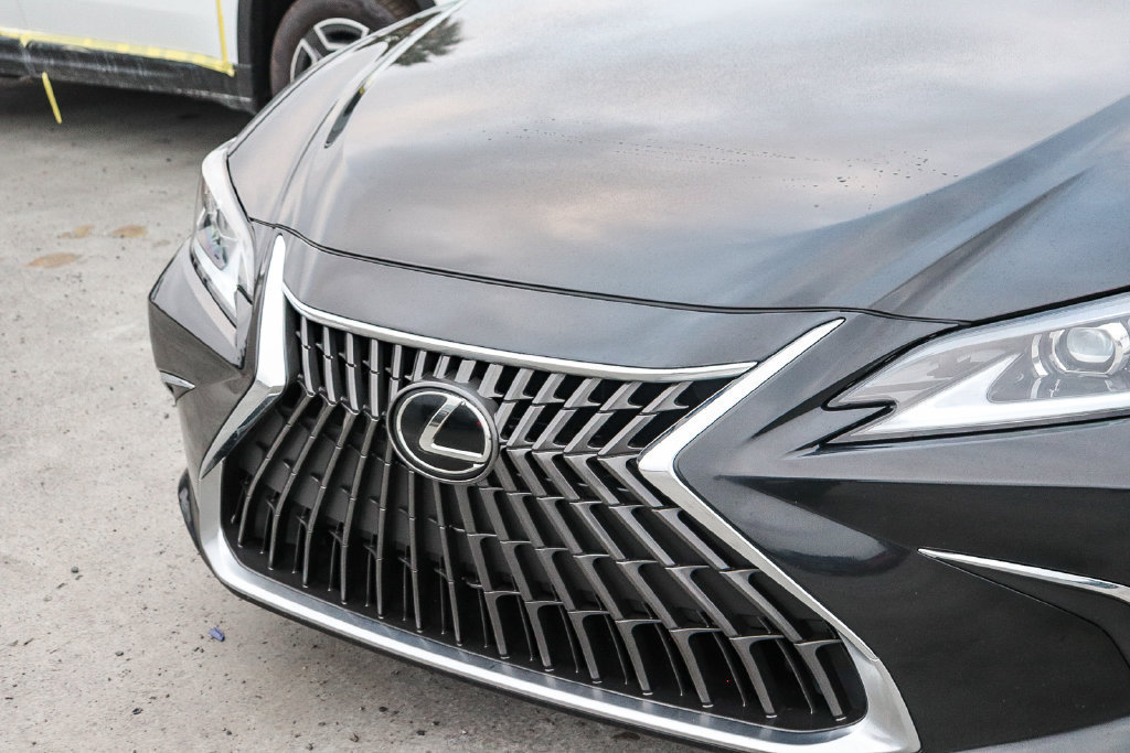 Used 2024 Lexus ES 350 FWD image 6