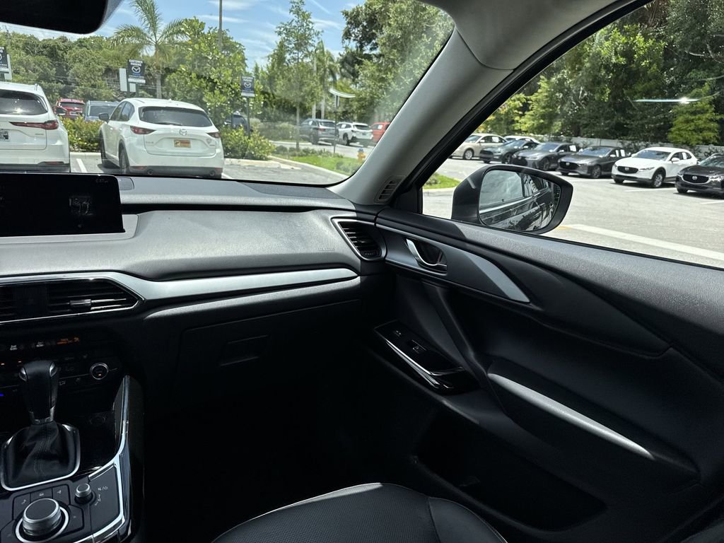 Certified 2023 MAZDA CX-9 Touring Plus AWD/4WD image 15