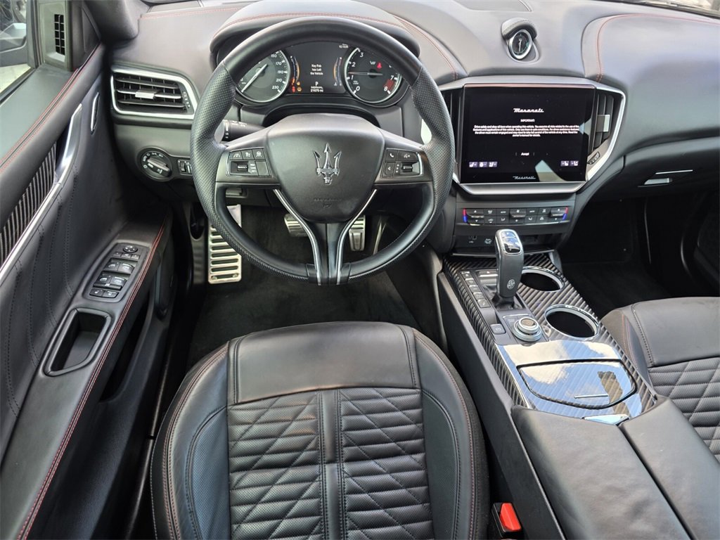 Used 2023 Maserati Ghibli Trofeo image 13