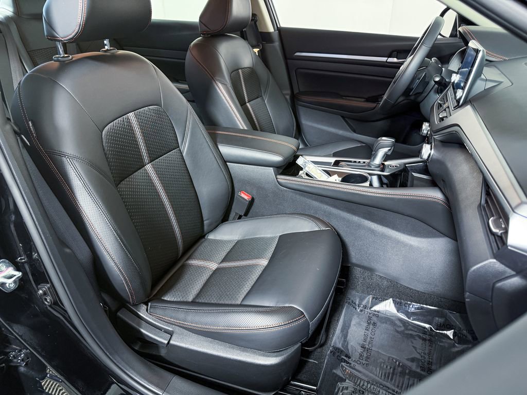 Certified 2024 Nissan Altima 2.5 SR image 15