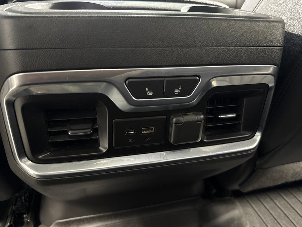 Used 2021 GMC Sierra 1500 SLT w/ SLT Premium Plus Package AWD/4WD image 28