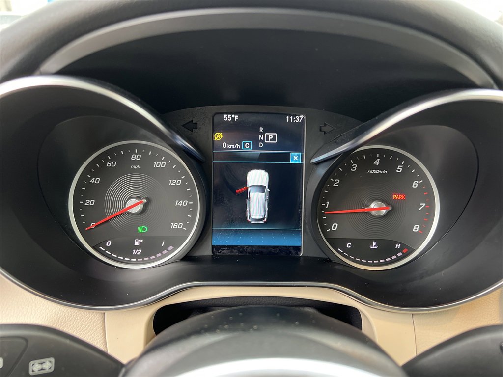 Used 2021 Mercedes-Benz GLC 300 image 23