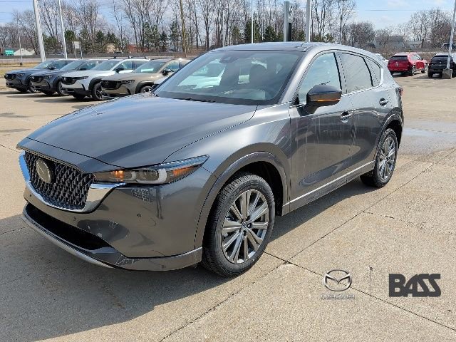 New 2025 MAZDA CX-5 Signature image 1