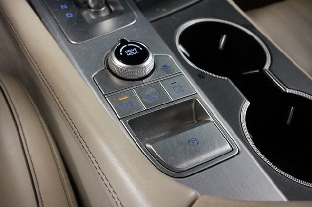 Used 2019 Genesis G70 3.3T Design AWD/4WD image 8
