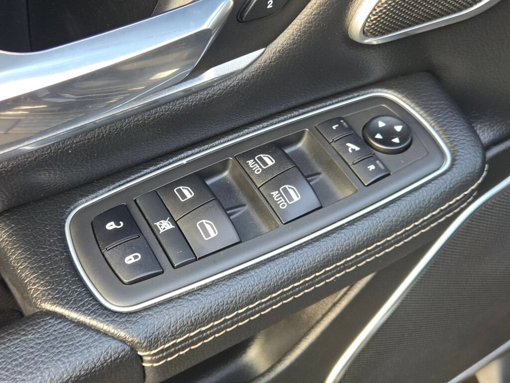 Used 2021 RAM 1500 Laramie w/ Night Edition AWD/4WD image 24