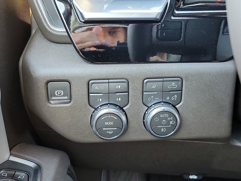 New 2026 GMC Sierra 2500 SLT w/ SLT Premium Package image 15