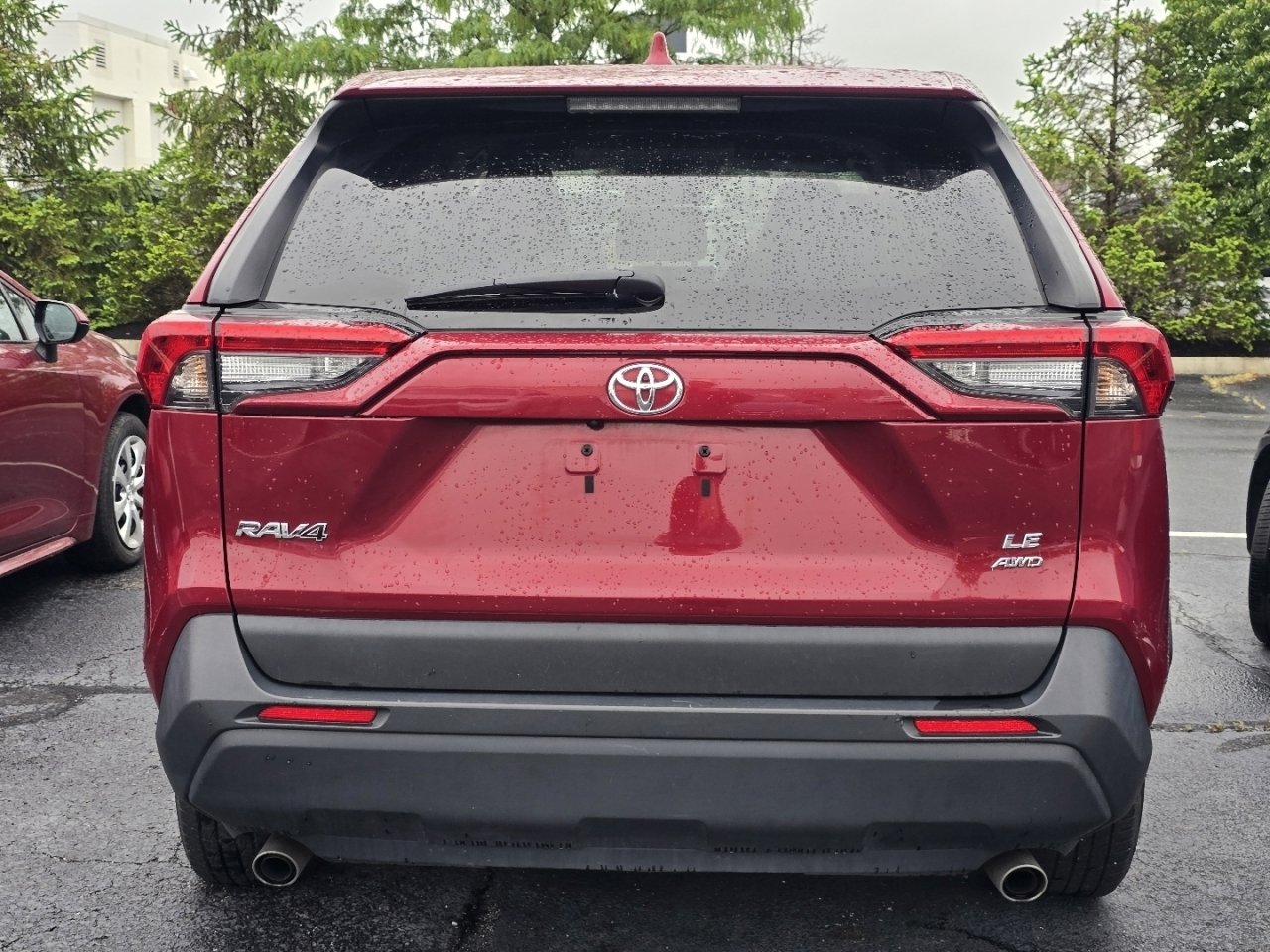 Certified 2024 Toyota RAV4 LE AWD/4WD image 6