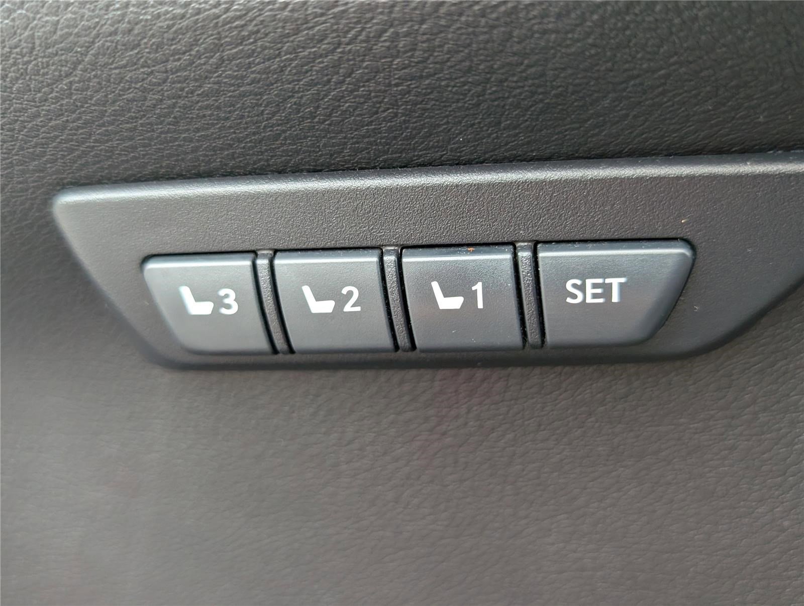 Used 2016 Lexus NX 200t AWD w/ Premium Package image 21