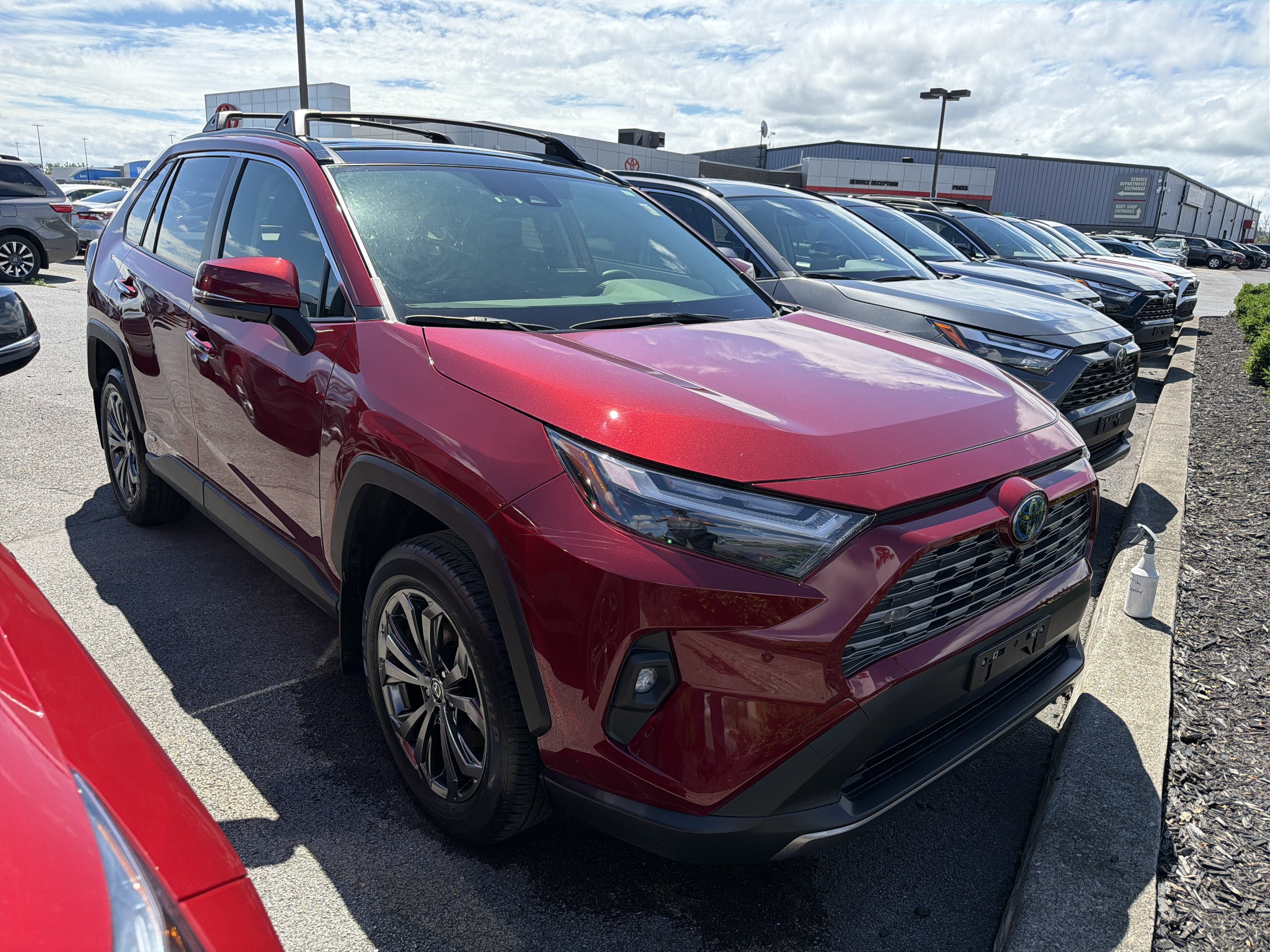 Used 2023 Toyota RAV4 Limited AWD/4WD image 2