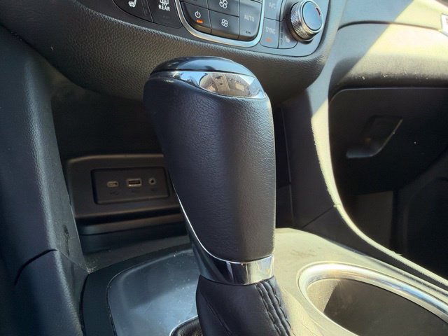 Used 2019 Chevrolet Equinox LT FWD image 21