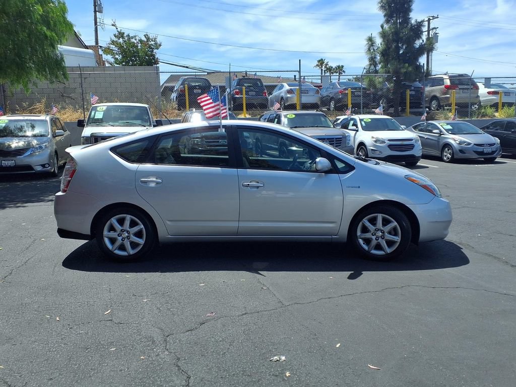 Used 2007 Toyota Prius Touring FWD image 3