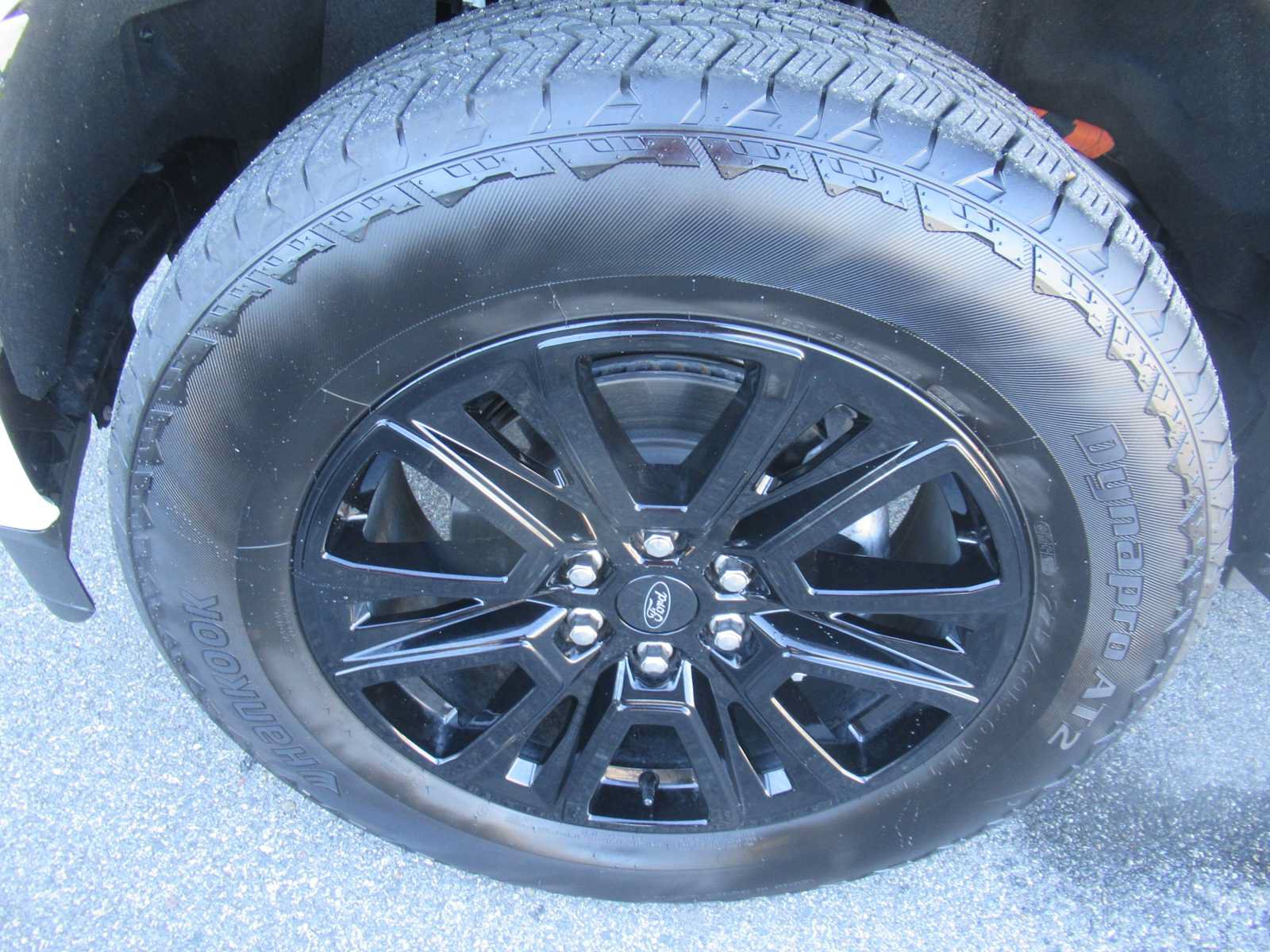 Used 2025 Ford F150 Platinum w/ Equipment Group 702A High AWD/4WD image 9