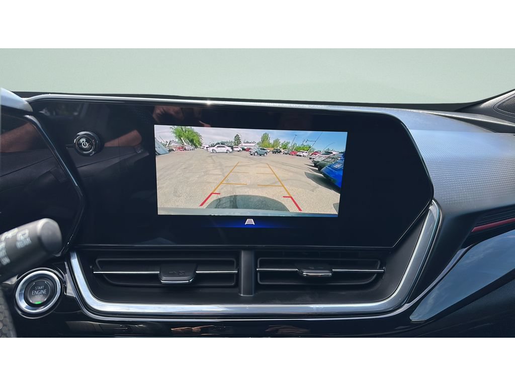 Used 2024 Chevrolet Trax RS w/ Sunroof Package FWD image 15