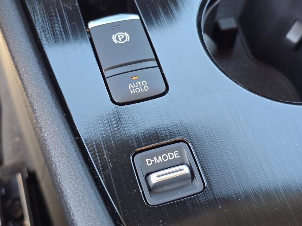 New 2026 Nissan Rogue SV AWD/4WD image 24