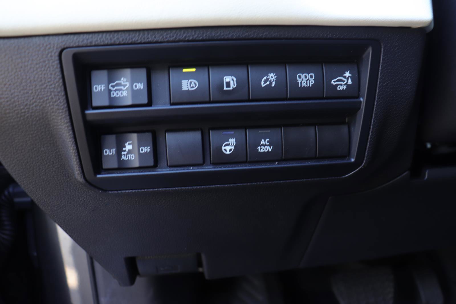 Used 2024 Toyota Tundra Capstone image 24