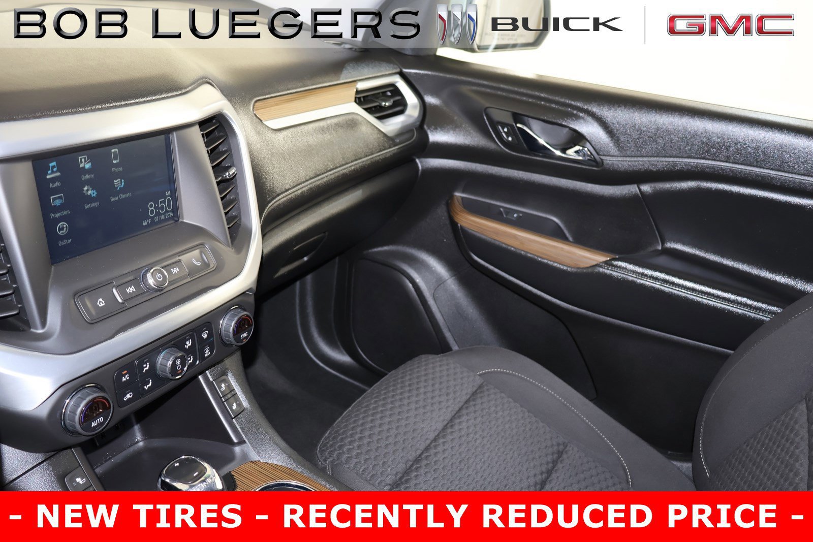 Used 2019 GMC Acadia SLE image 37