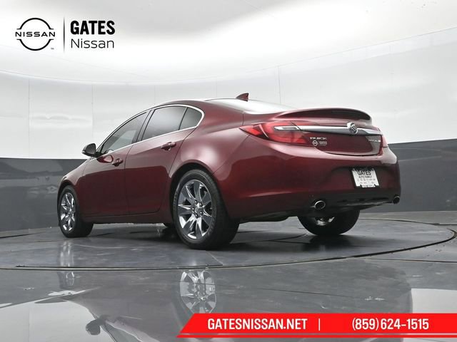 Used 2017 Buick Regal Premium w/ Driver Confidence Package #2 FWD image 40
