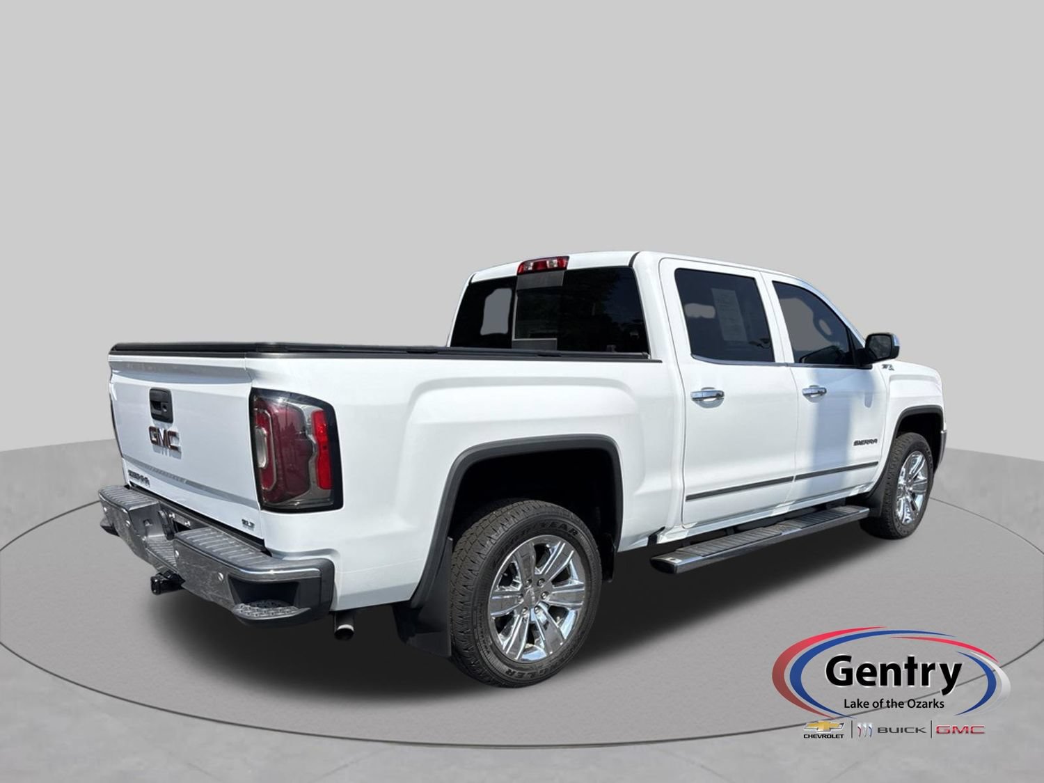 Used 2018 GMC Sierra 1500 SLT AWD/4WD image 5