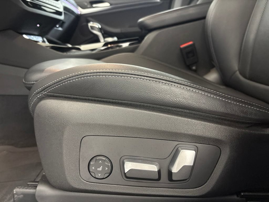 Certified 2023 BMW X3 sDrive30i w/ Premium Package RWD image 28