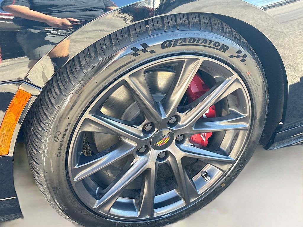 Used 2021 Cadillac CT4 V w/ Technology Package image 32