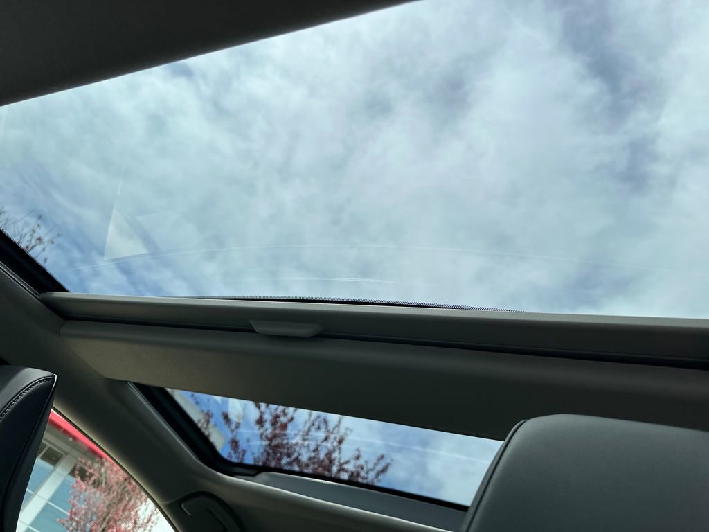 Used 2024 Toyota Prius Limited w/ Limited Premium Package AWD/4WD image 24