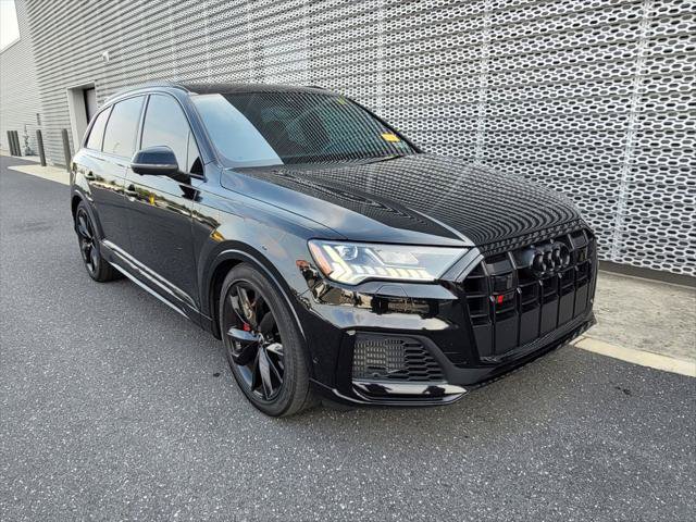 Used 2023 Audi SQ7 Prestige w/ Sport Package AWD/4WD image 1