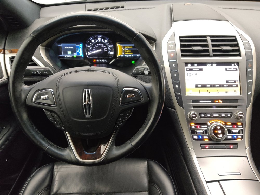 Used 2018 Lincoln MKZ Select w/ Technology Package FWD image 22