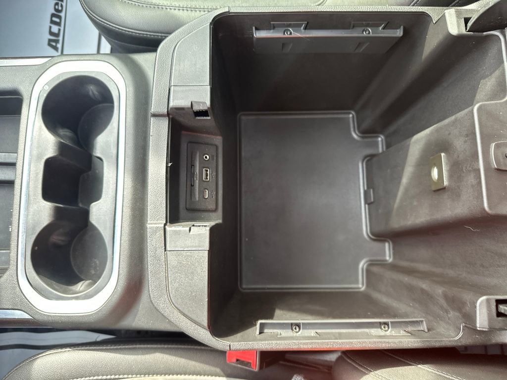 Used 2021 GMC Sierra 1500 SLT w/ SLT Premium Plus Package AWD/4WD image 14