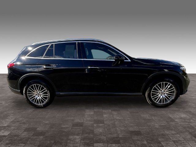 Used 2026 Mercedes-Benz GLC 300 4MATIC image 8