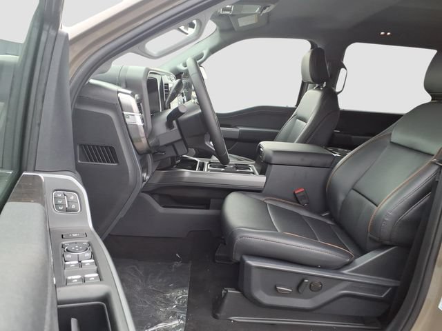New 2026 Ford F550 4x4 Crew Cab image 5