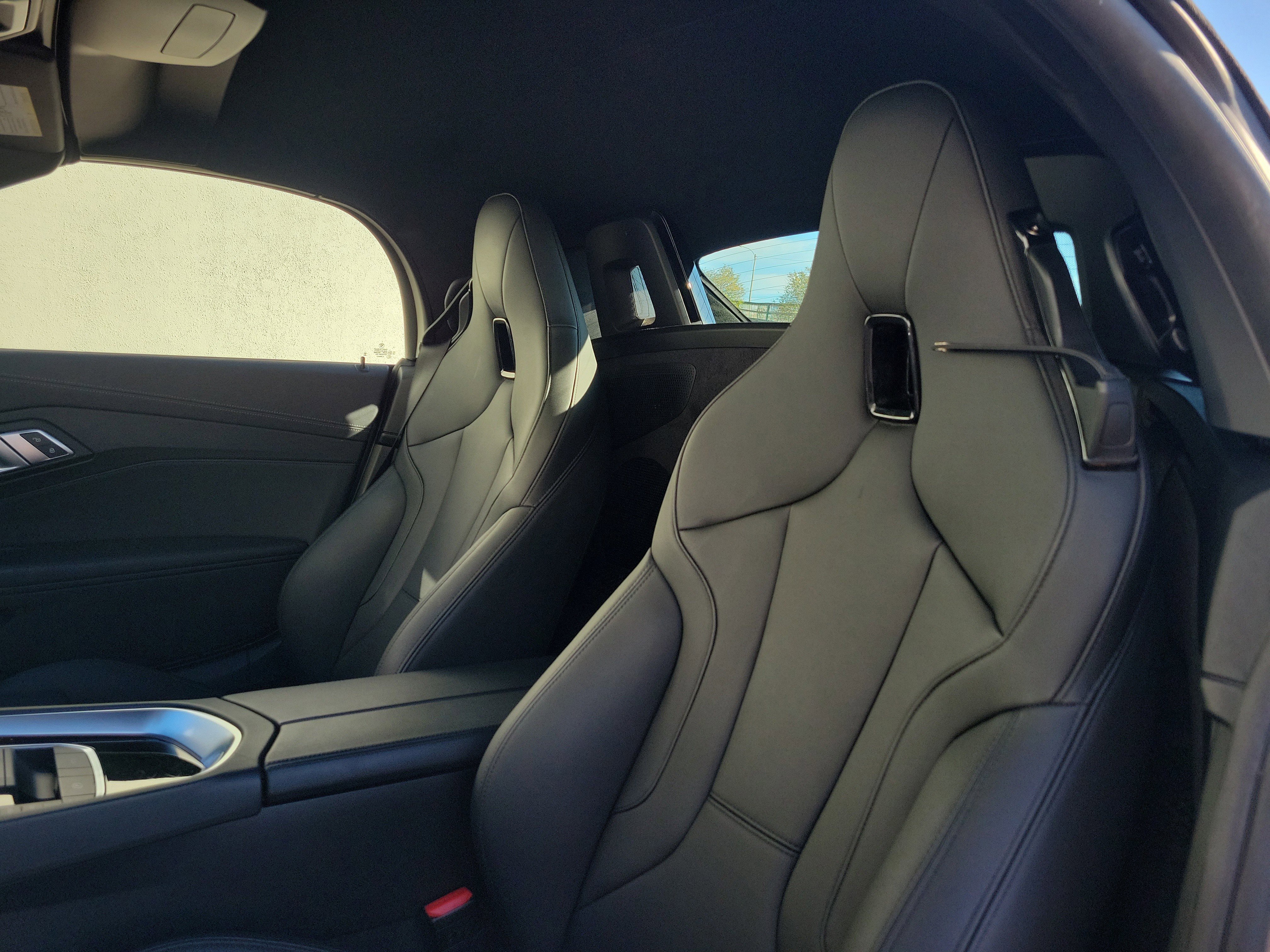 Used 2025 BMW Z4 sDrive30i image 12