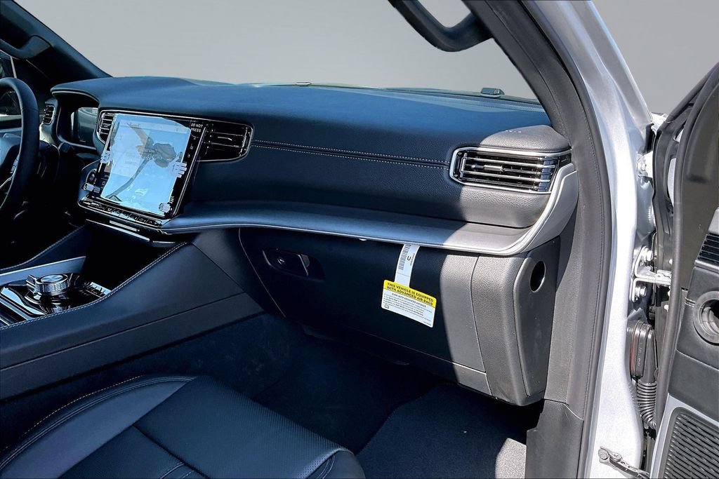 New 2026 Jeep Grand Wagoneer 4WD image 17