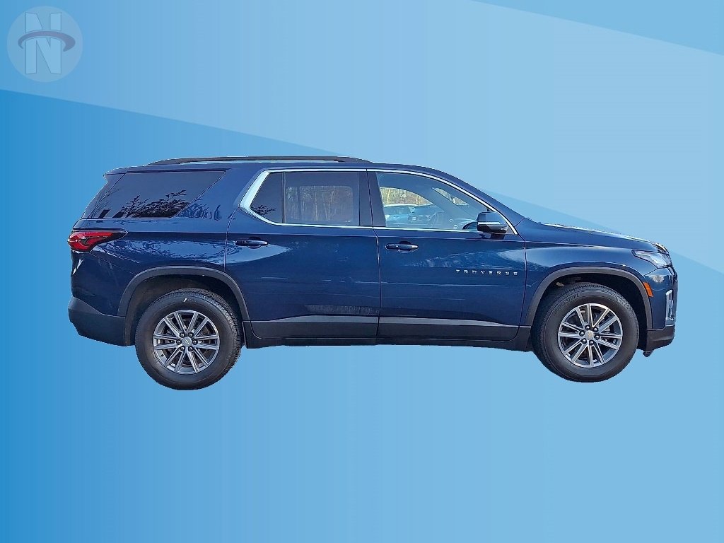 Used 2023 Chevrolet Traverse LT image 9