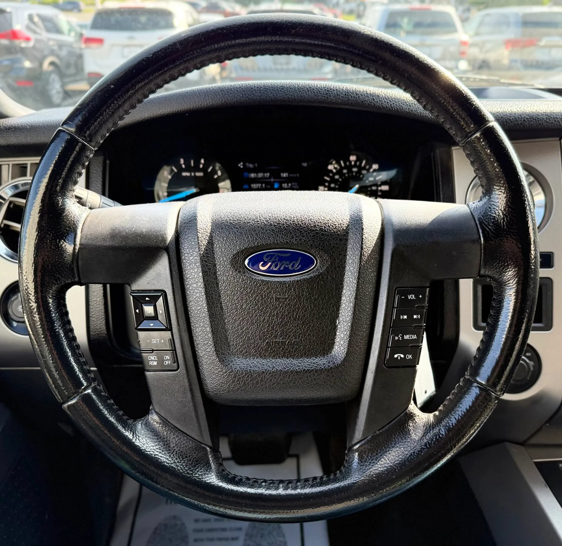 Used 2016 Ford Expedition EL XLT w/ Equipment Group 201A AWD/4WD image 13