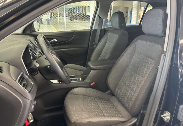 Used 2024 Chevrolet Equinox LT w/ LPO, Floor Liner Package FWD image 7