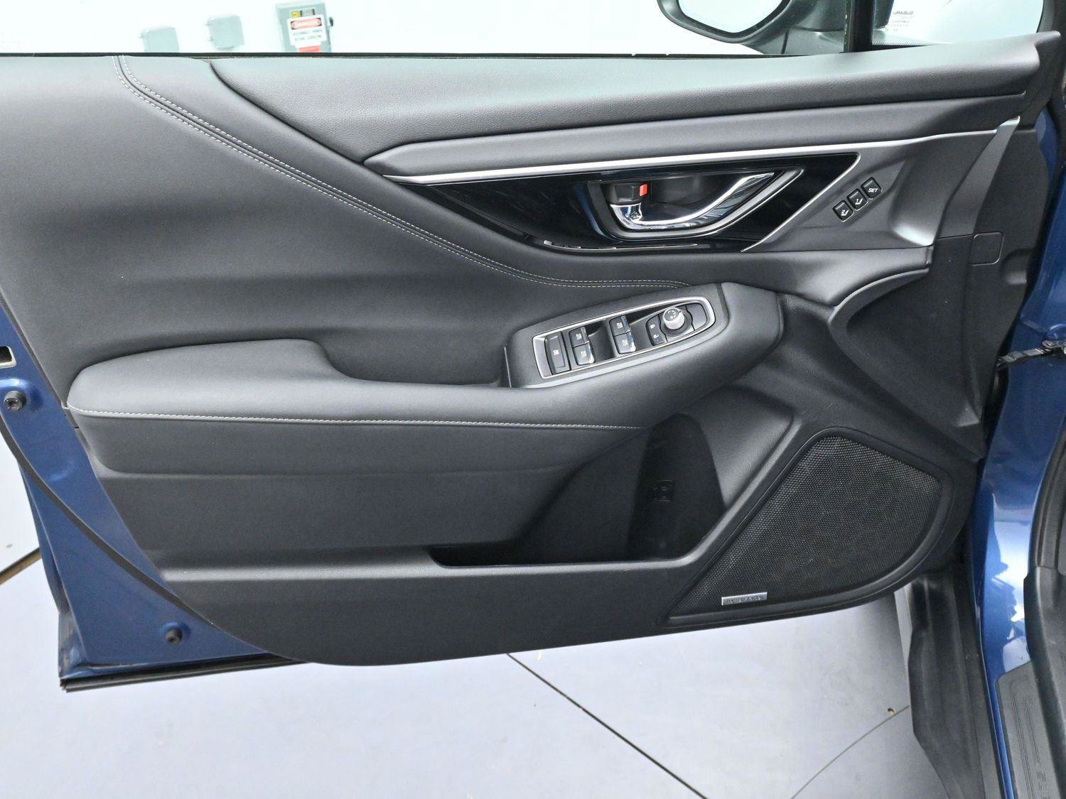 Used 2021 Subaru Outback Limited w/ Popular Package #2 image 11