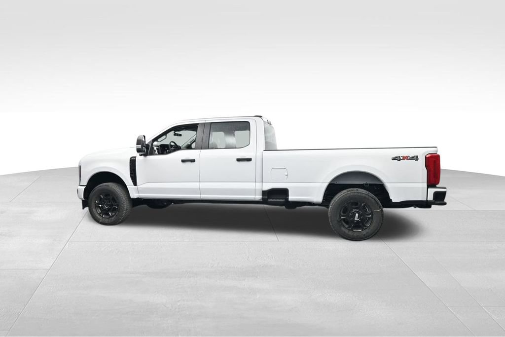 New 2026 Ford F350 4x4 Crew Cab Super Duty image 5