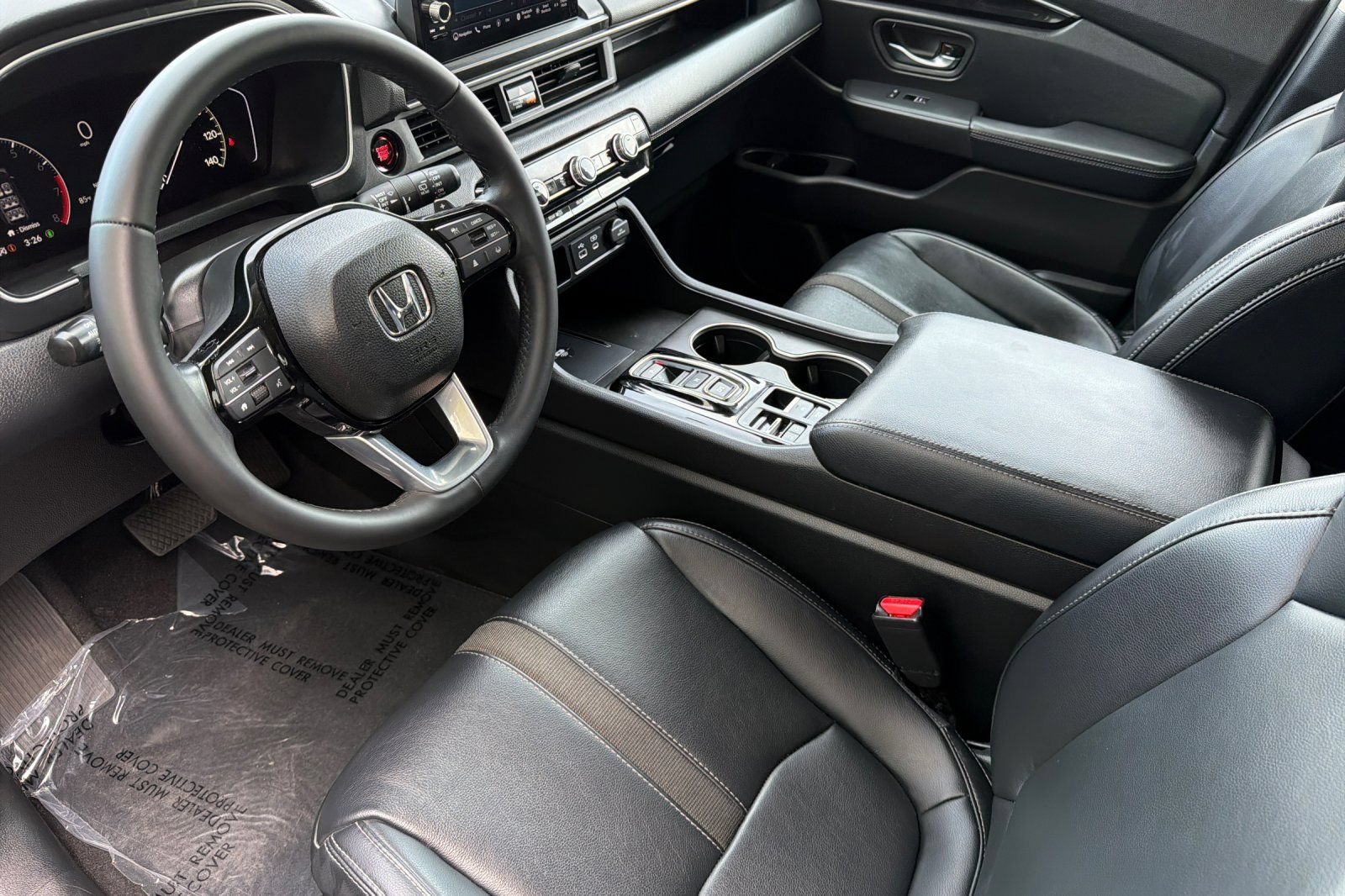 Certified 2025 Honda Pilot Touring image 10