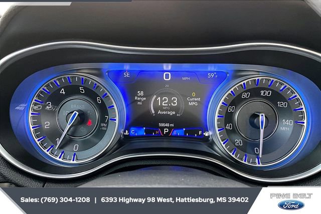 Used 2023 Chrysler 300 Touring L image 14