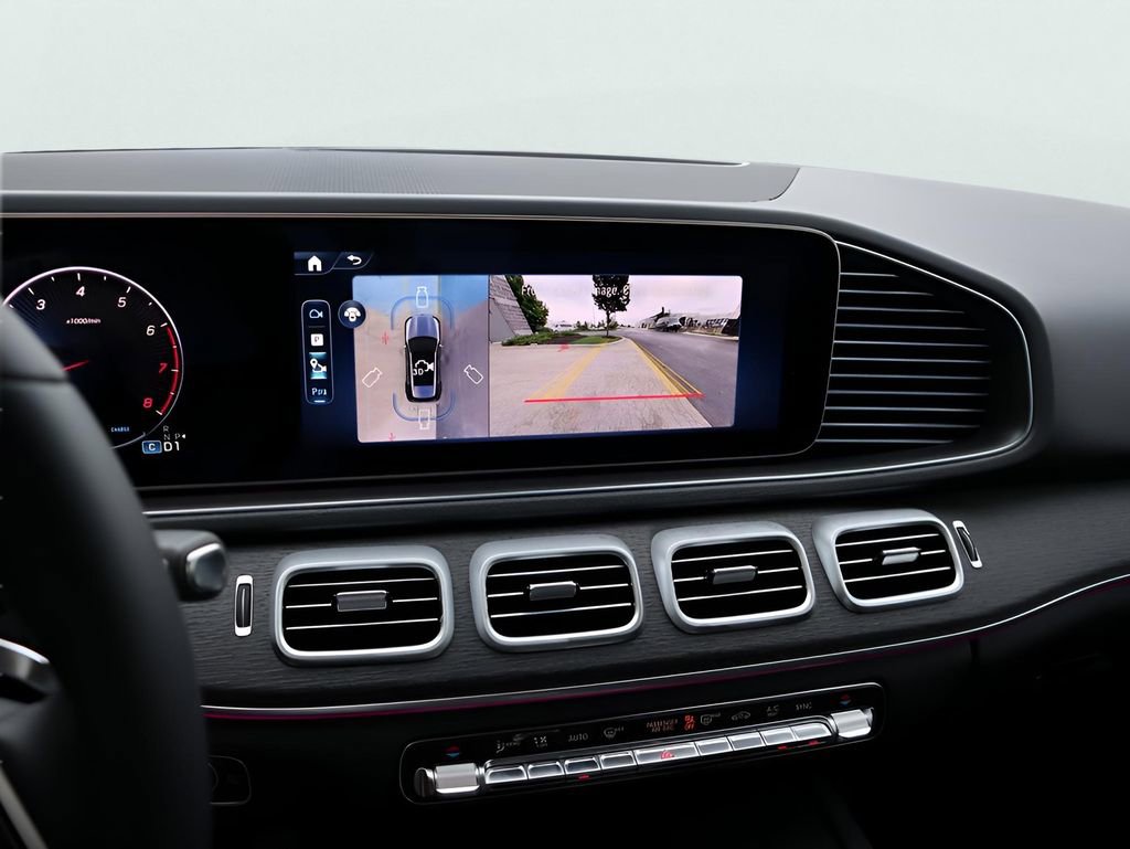 Certified 2025 Mercedes-Benz GLE 450 4MATIC image 26