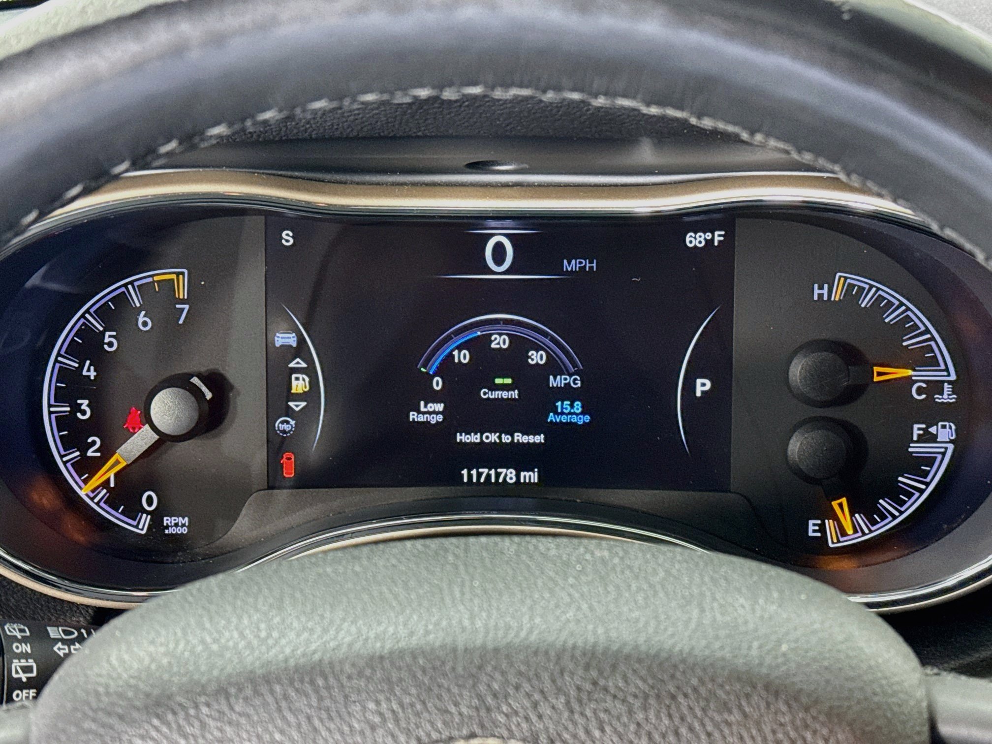 Used 2015 Jeep Grand Cherokee Altitude AWD/4WD image 12
