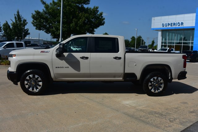 New 2026 Chevrolet Silverado 2500 Custom w/ Custom Value Package AWD/4WD image 9