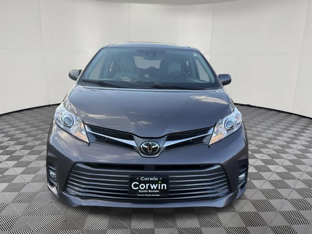 Used 2020 Toyota Sienna XLE w/ XLE Navigation Package AWD/4WD video 2