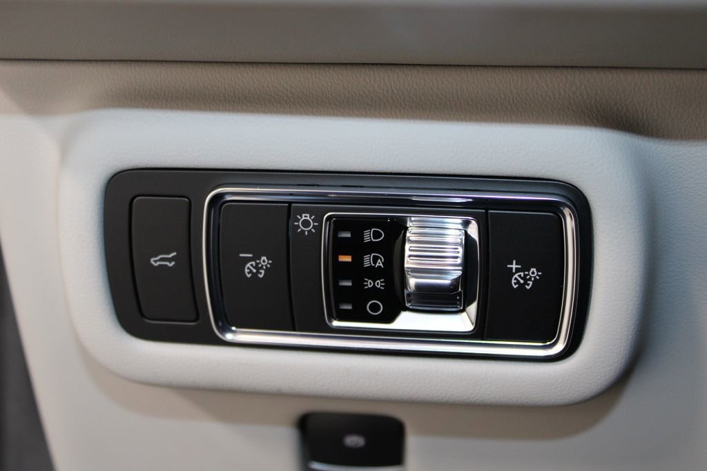 New 2026 Lincoln Nautilus Reserve image 42