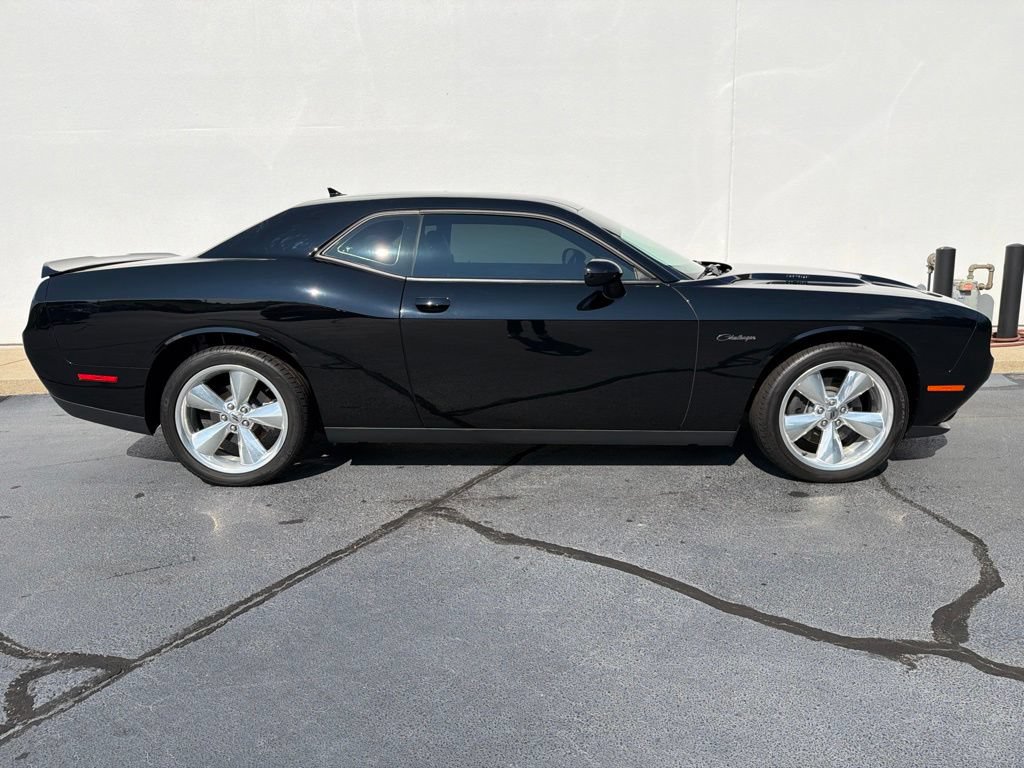 Certified 2018 Dodge Challenger R/T Plus RWD image 3